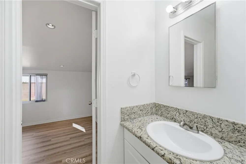 10255 Newville Avenue Downey, CA 90241