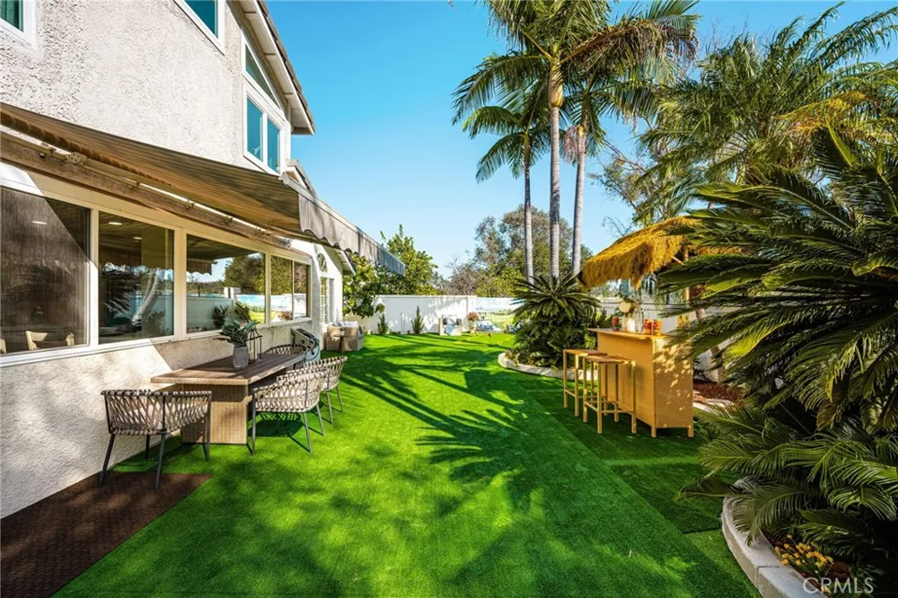 26822 Sommerset Lake Forest, CA 92630