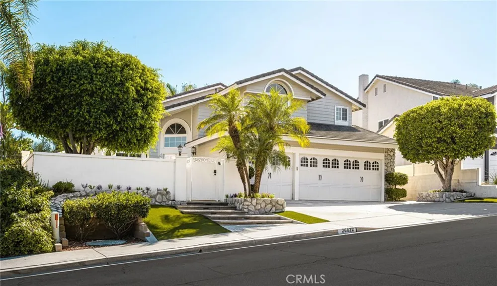 26822 Sommerset Lake Forest, CA 92630