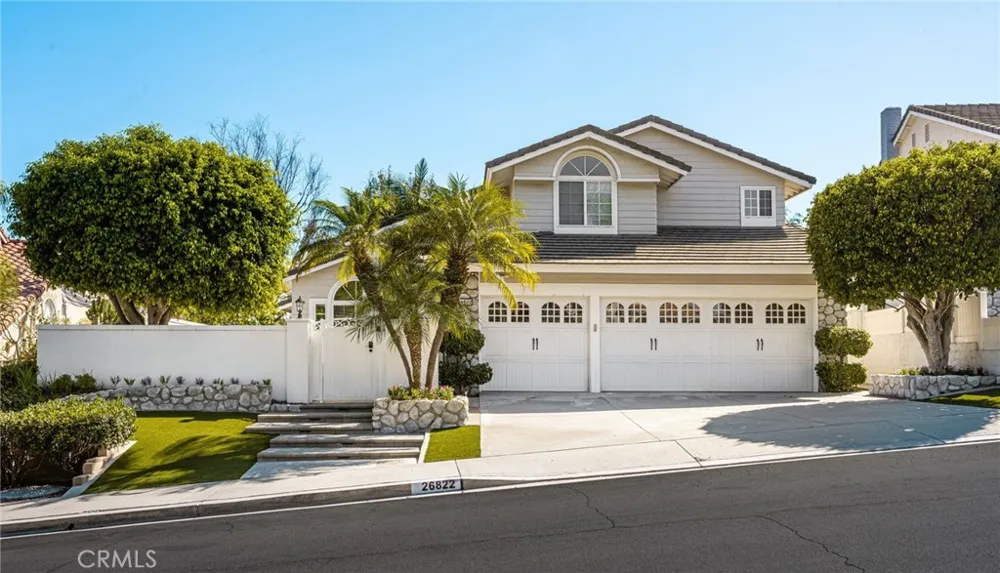 26822 Sommerset Lake Forest, CA 92630