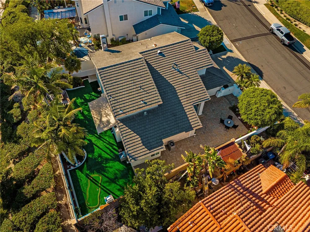 26822 Sommerset Lake Forest, CA 92630