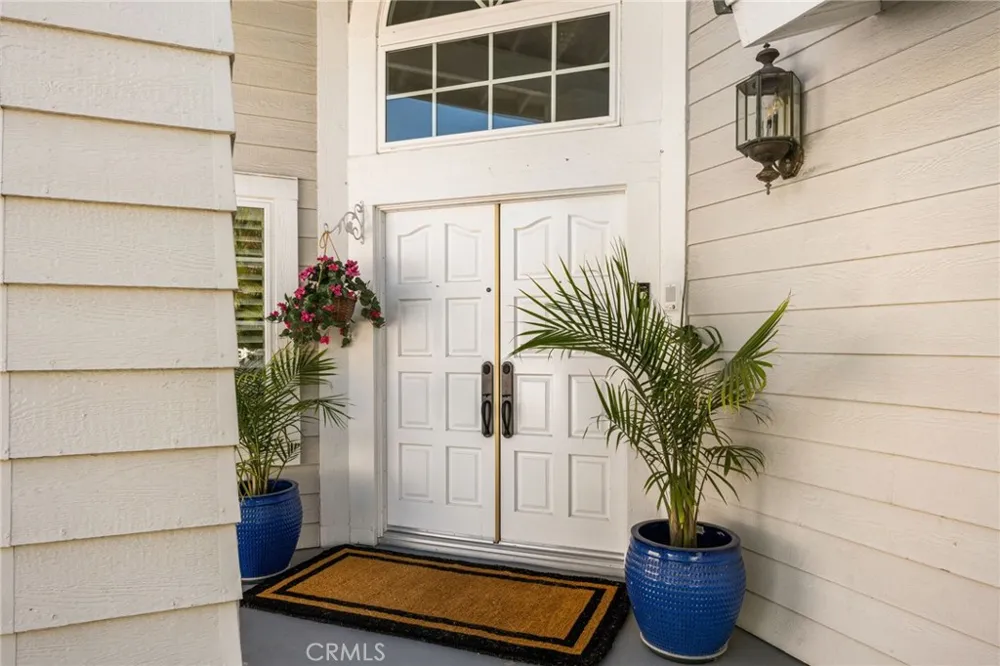 26822 Sommerset Lake Forest, CA 92630