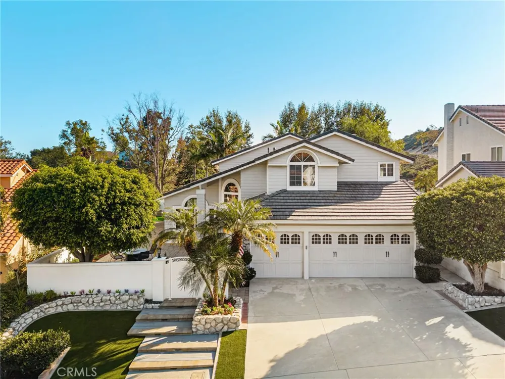 26822 Sommerset Lake Forest, CA 92630