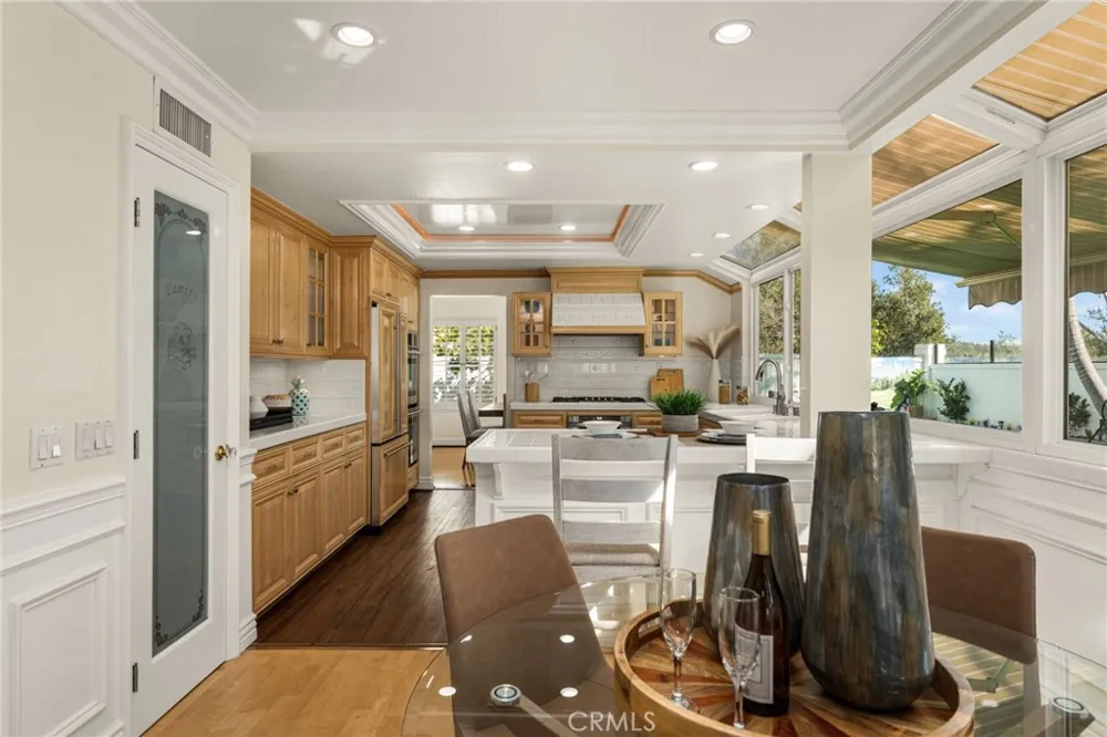 26822 Sommerset Lake Forest, CA 92630