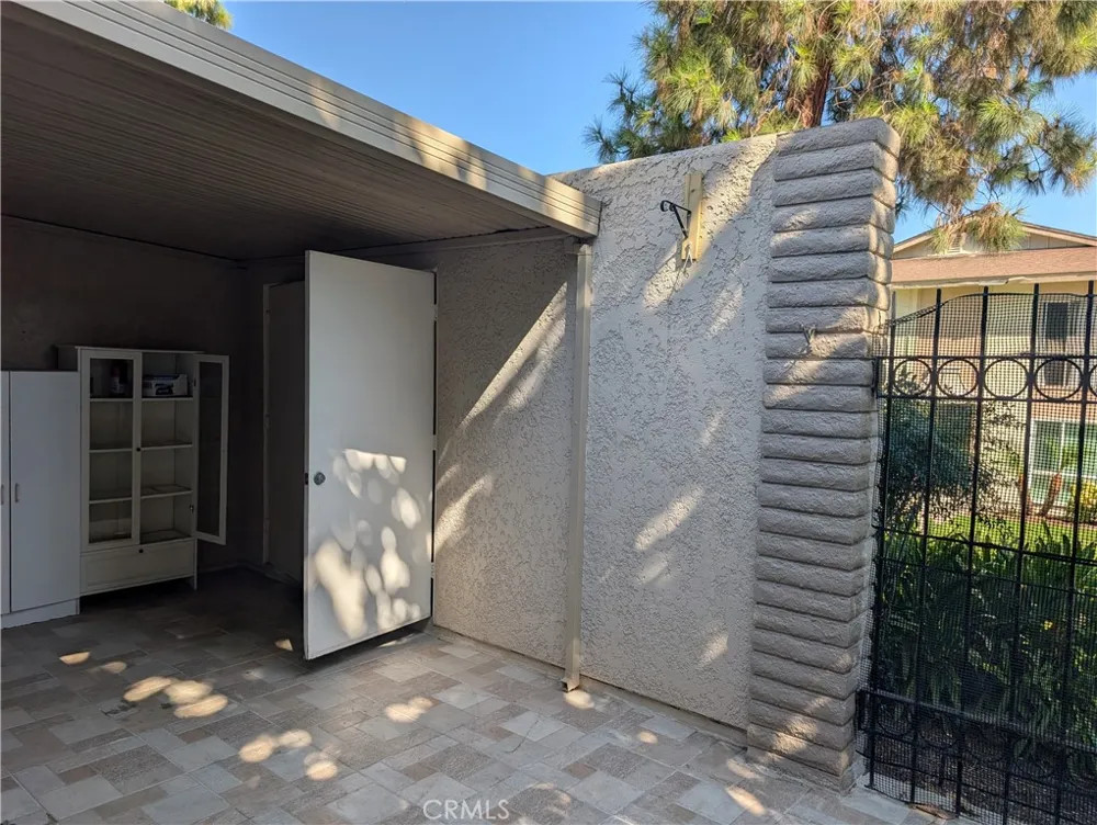 963 Calle Aragon #D Laguna Woods, CA 92637