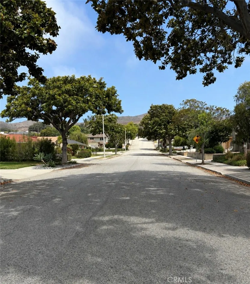 250 Palomares Ventura, CA 93003