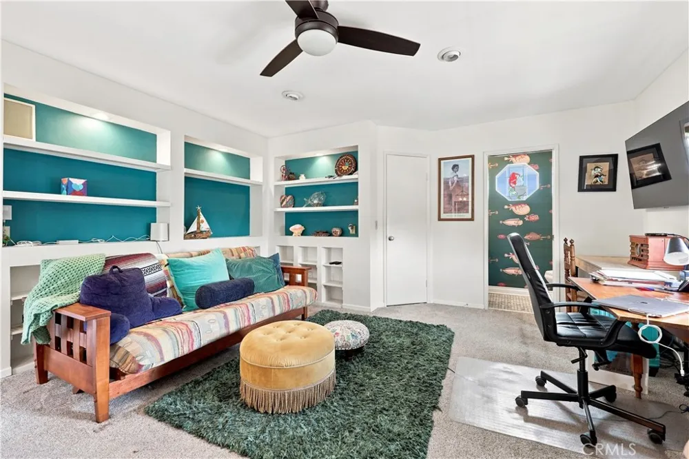 250 Palomares Ventura, CA 93003