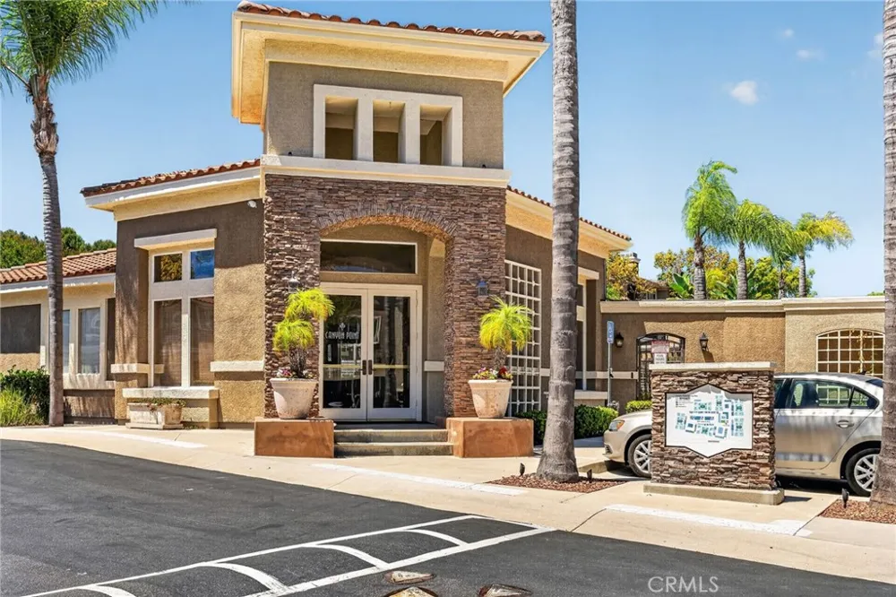 22681 Oakgrove #127 Aliso Viejo, CA 92656