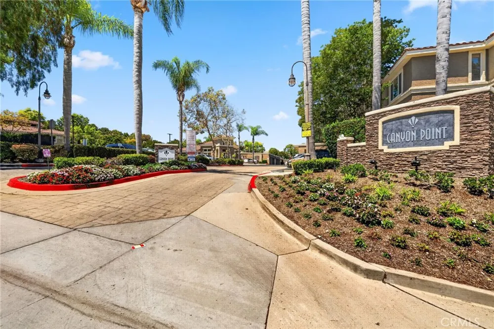 22681 Oakgrove #127 Aliso Viejo, CA 92656