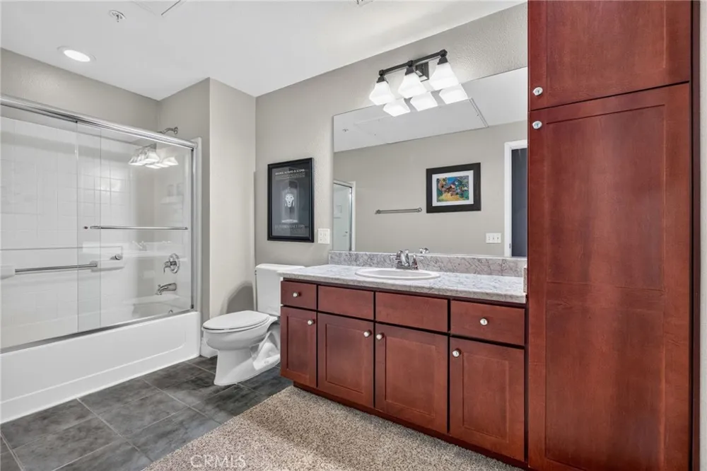 22681 Oakgrove #127 Aliso Viejo, CA 92656