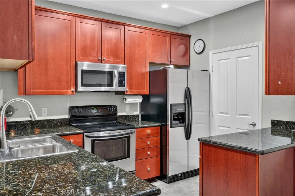 22681 Oakgrove #127 Aliso Viejo, CA 92656