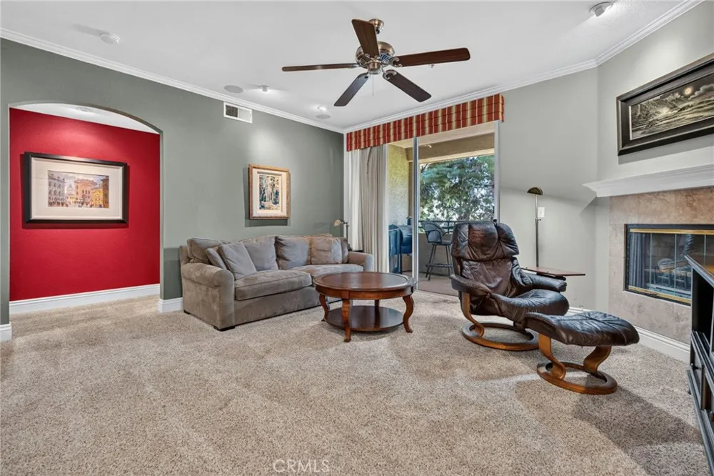 22681 Oakgrove #127 Aliso Viejo, CA 92656
