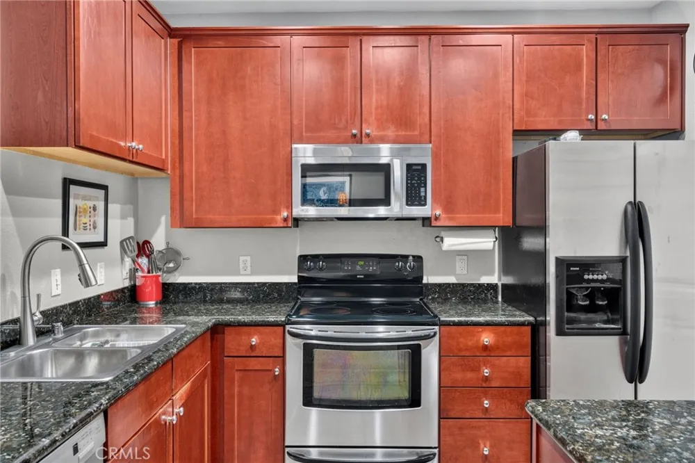 22681 Oakgrove #127 Aliso Viejo, CA 92656