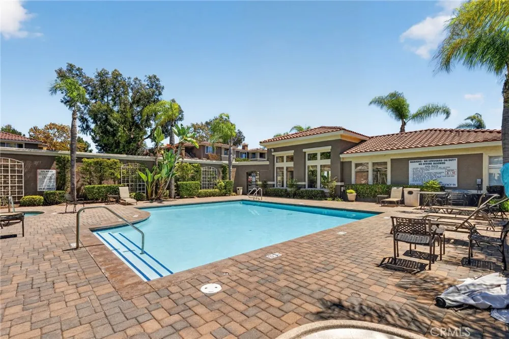 22681 Oakgrove #127 Aliso Viejo, CA 92656