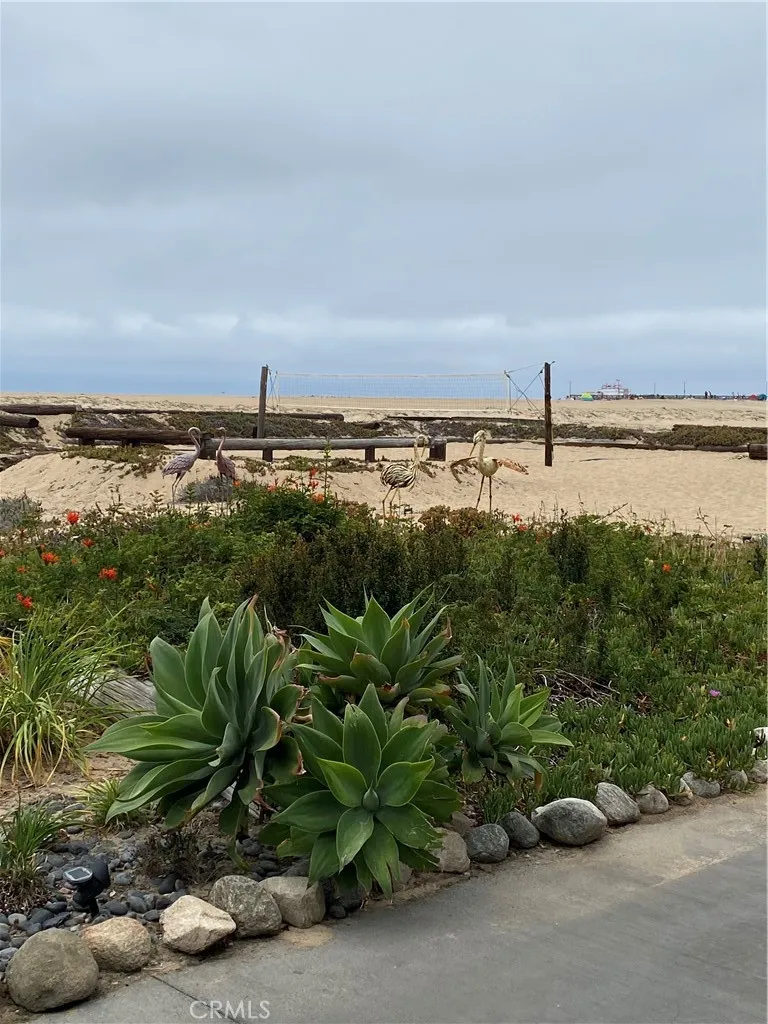 1119 E Balboa Boulevard #A Newport Beach, CA 92661