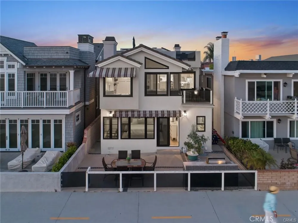 1119 E Balboa Boulevard #A Newport Beach, CA 92661
