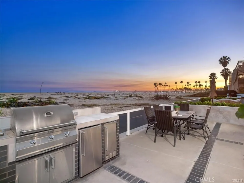 1119 E Balboa Boulevard #A Newport Beach, CA 92661