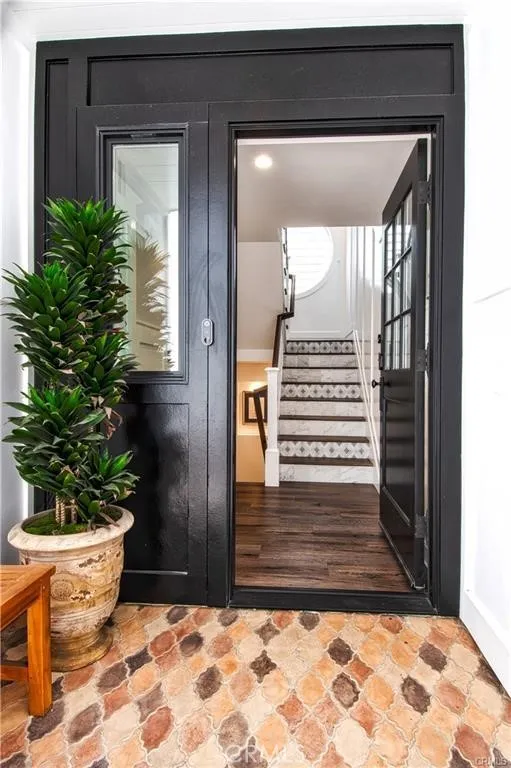 1119 E Balboa Boulevard #A Newport Beach, CA 92661