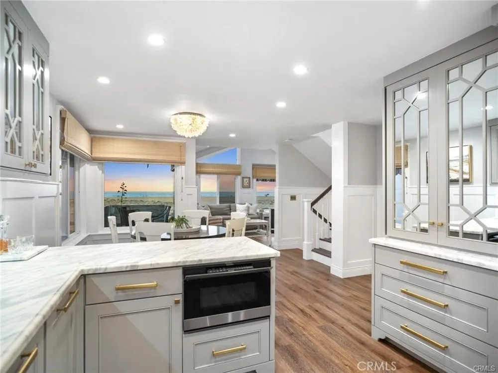 1119 E Balboa Boulevard #A Newport Beach, CA 92661