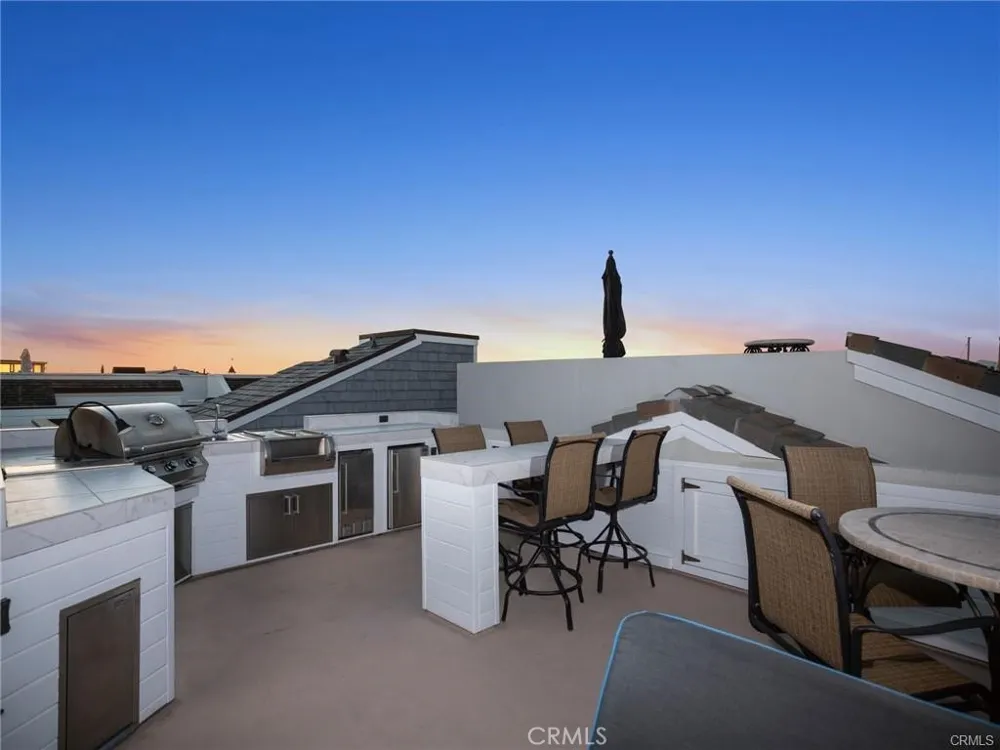 1119 E Balboa Boulevard #A Newport Beach, CA 92661