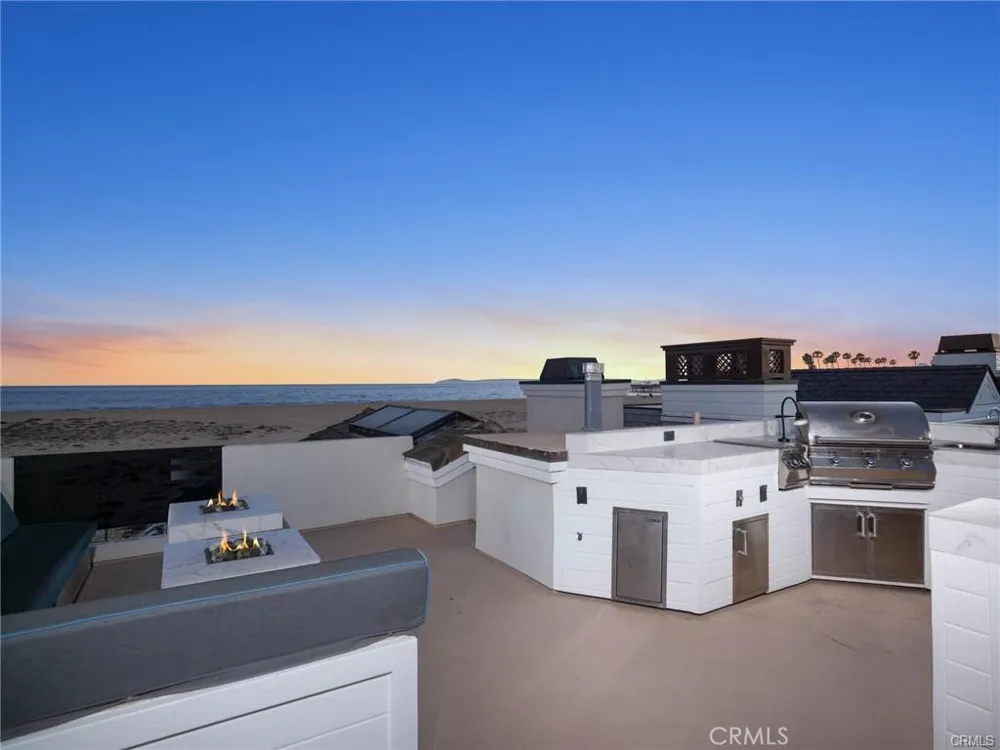 1119 E Balboa Boulevard #A Newport Beach, CA 92661