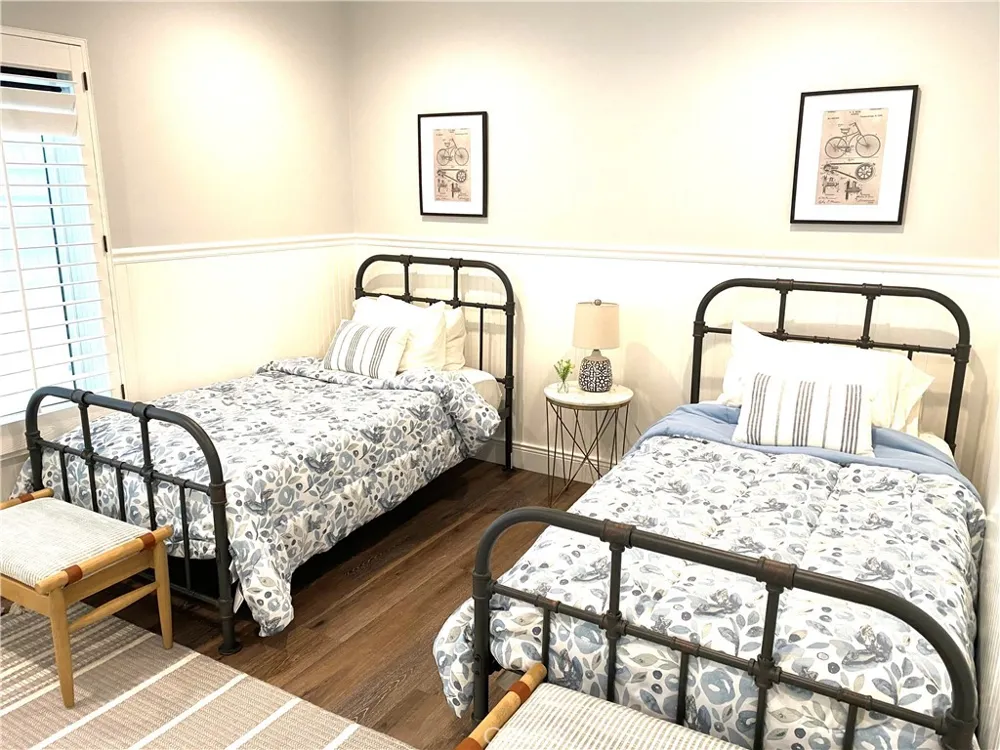 1119 E Balboa Boulevard #A Newport Beach, CA 92661