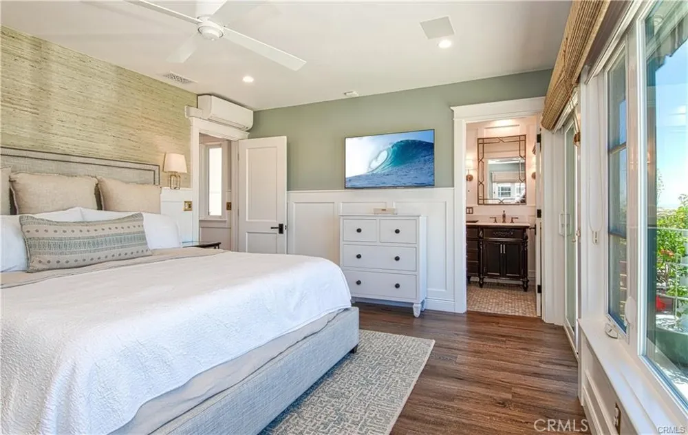 1119 E Balboa Boulevard #A Newport Beach, CA 92661
