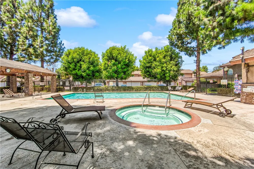 12525 Pinehurst El Monte, CA 91732