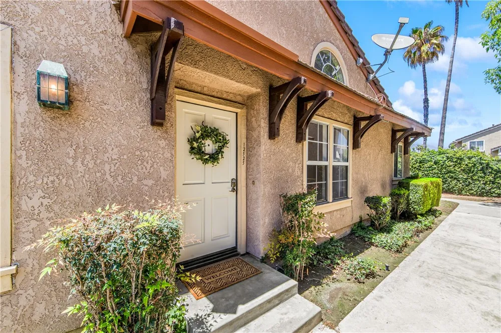 12525 Pinehurst El Monte, CA 91732
