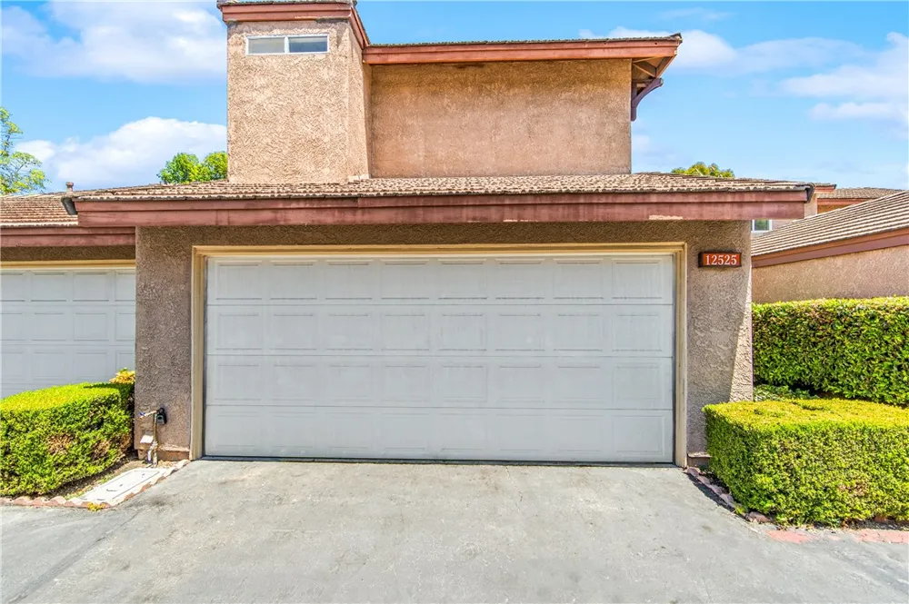12525 Pinehurst El Monte, CA 91732
