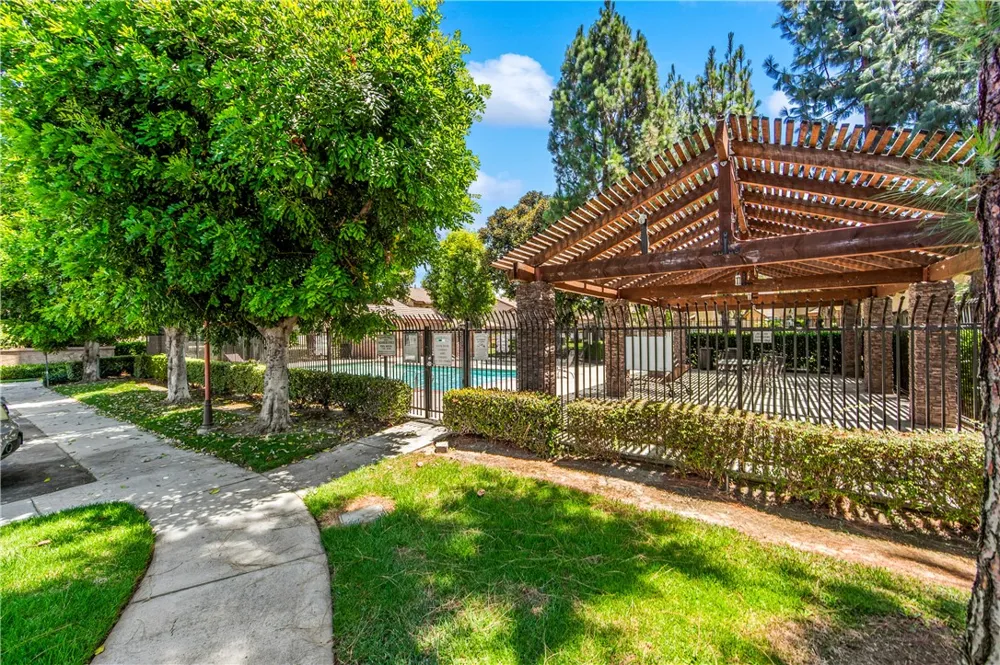 12525 Pinehurst El Monte, CA 91732
