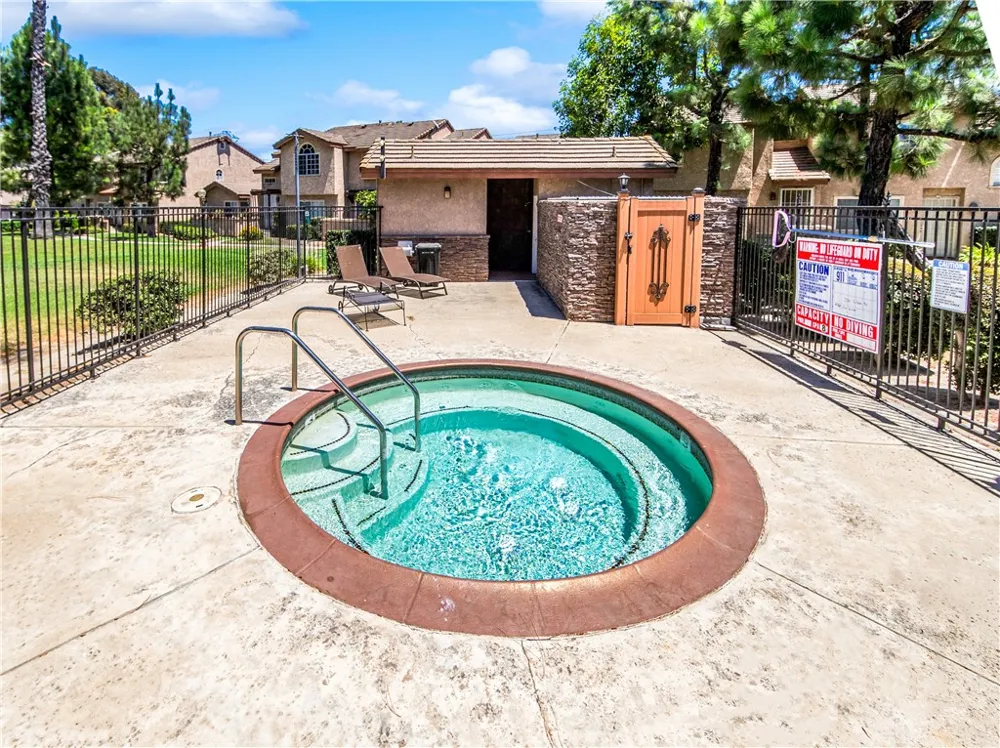12525 Pinehurst El Monte, CA 91732