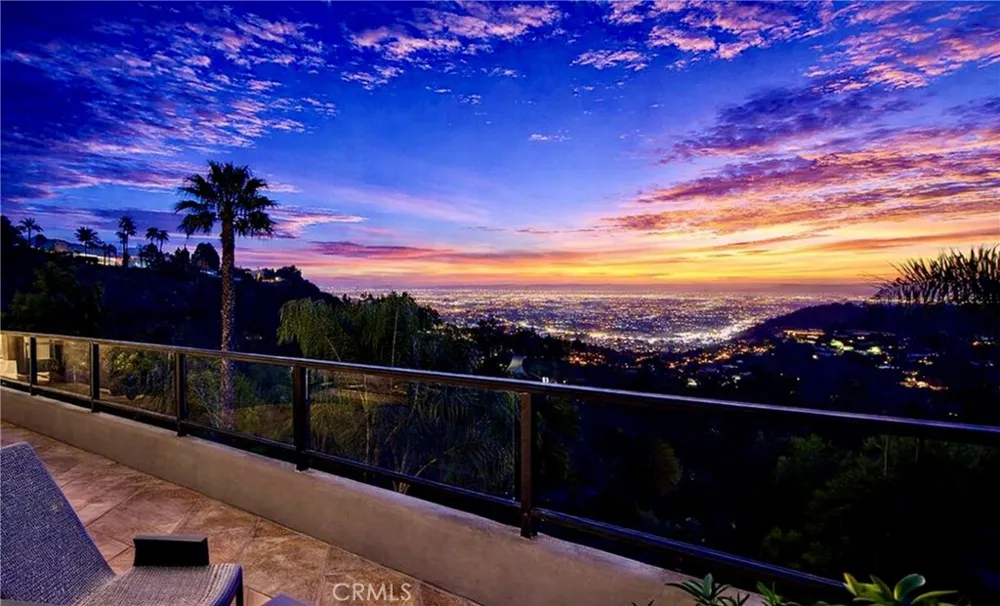 7218 Mulholland Los Angeles, CA 90068