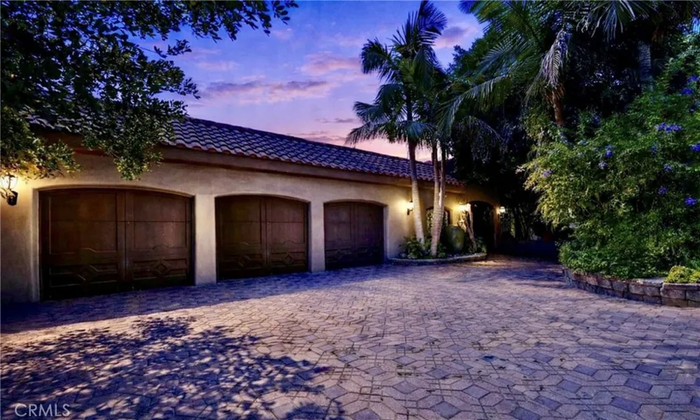 7218 Mulholland Los Angeles, CA 90068