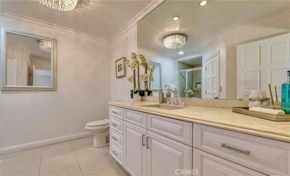 7218 Mulholland Los Angeles, CA 90068