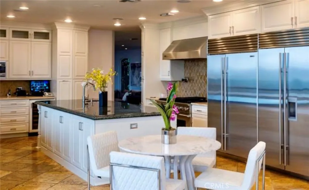 7218 Mulholland Los Angeles, CA 90068