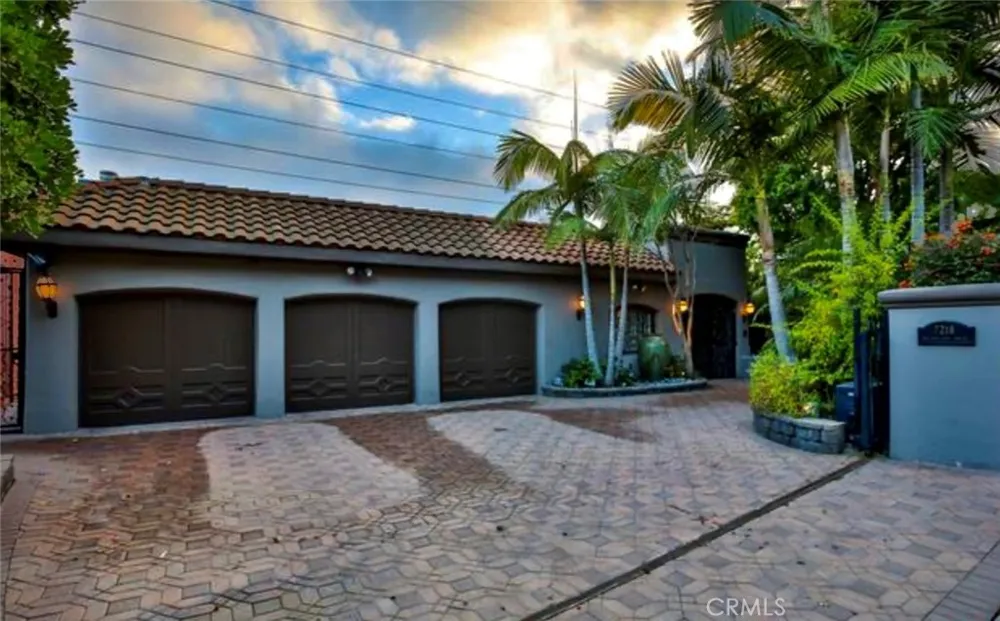 7218 Mulholland Los Angeles, CA 90068