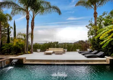 7218 Mulholland