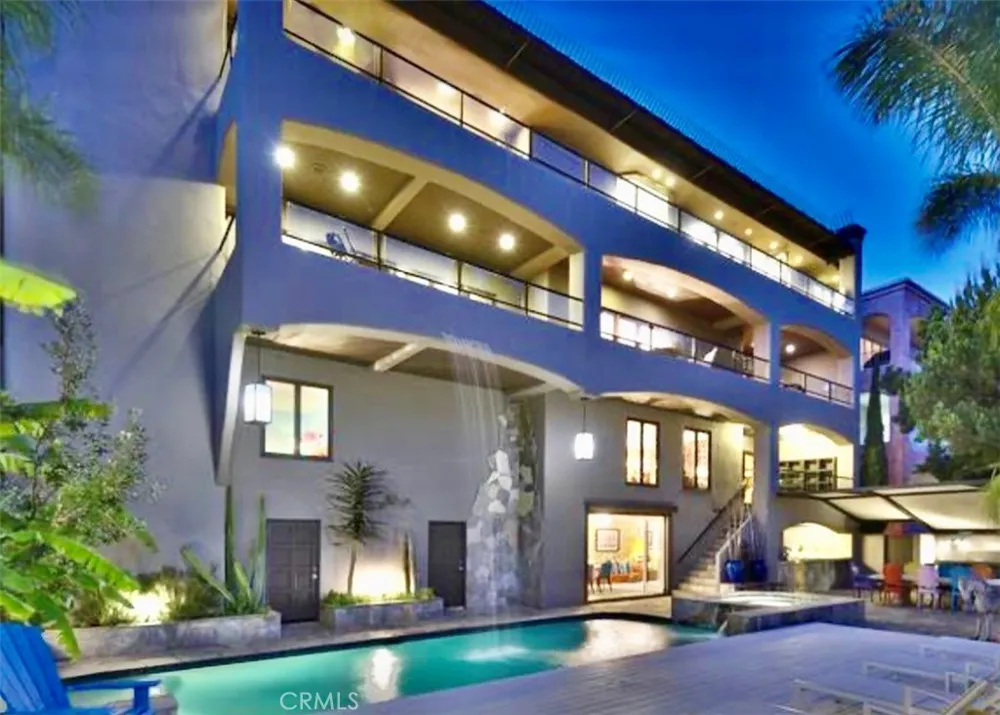 7218 Mulholland Los Angeles, CA 90068
