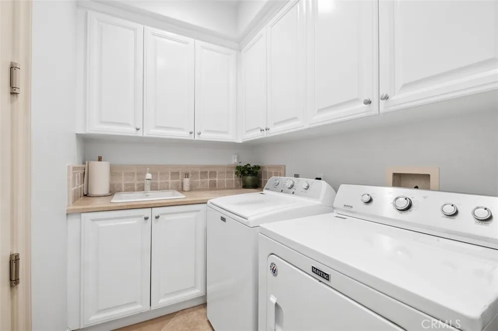 40 Crooked Stick Drive Newport Beach, CA 92660