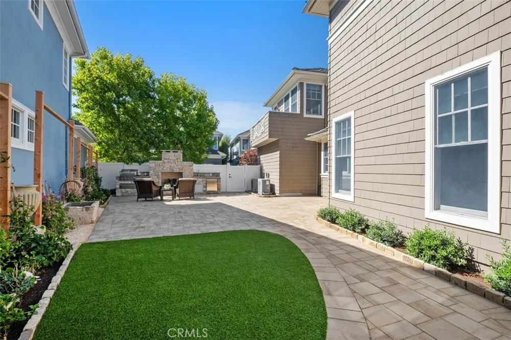40 Crooked Stick Drive Newport Beach, CA 92660