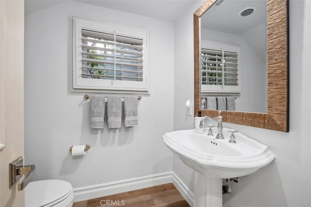 40 Crooked Stick Drive Newport Beach, CA 92660