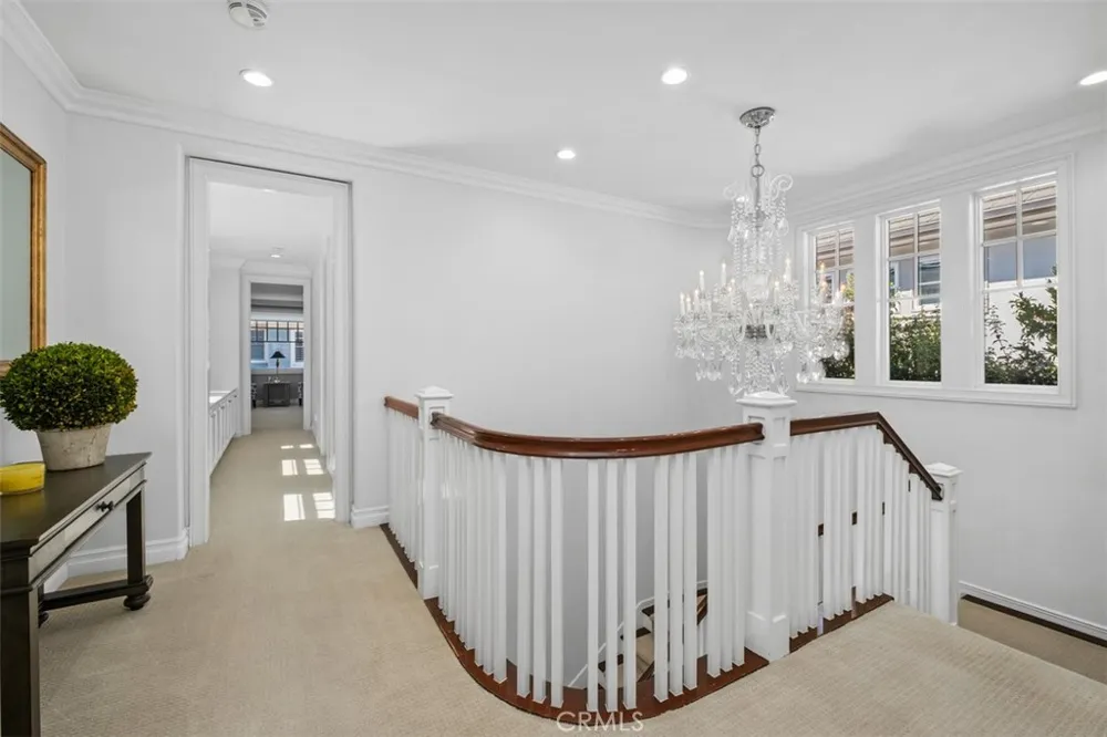 40 Crooked Stick Drive Newport Beach, CA 92660