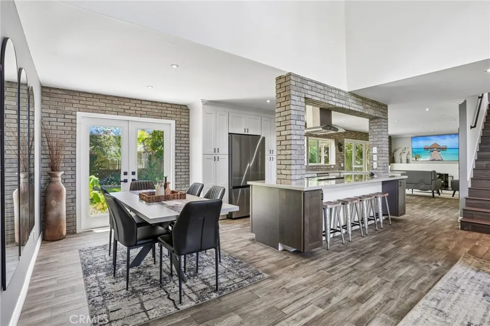 11652 Corinth Fountain Valley, CA 92708