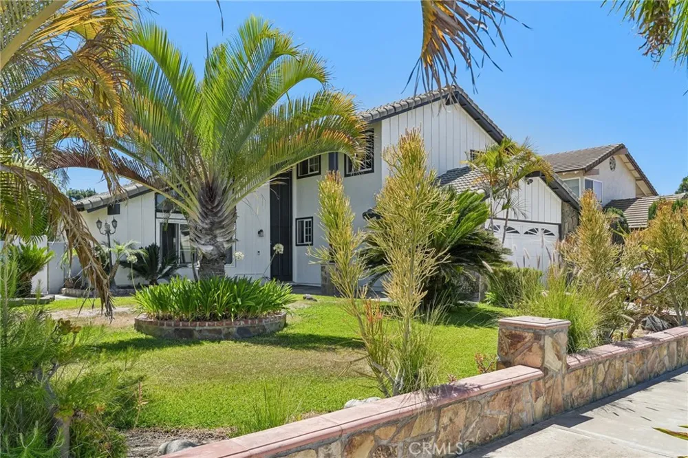 11652 Corinth Fountain Valley, CA 92708