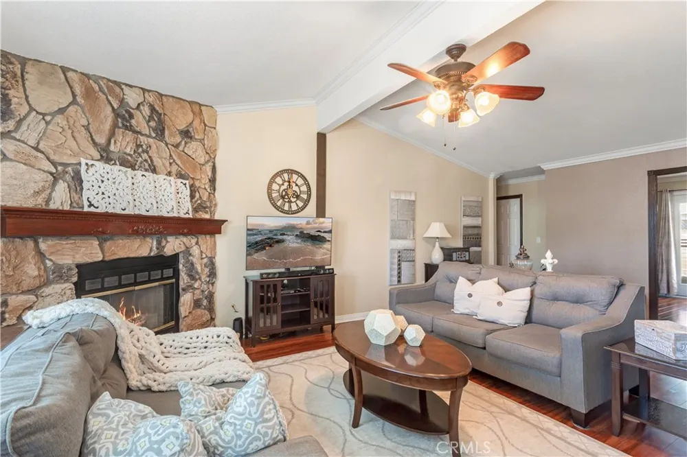 1406 Tobago Drive Hemet, CA 92543