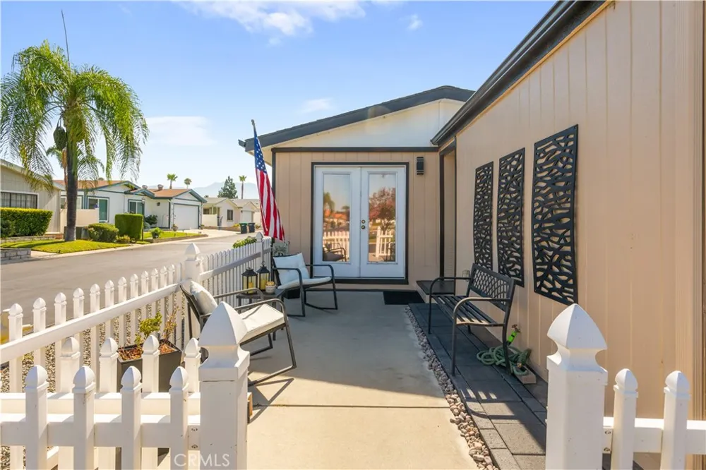 1406 Tobago Drive Hemet, CA 92543