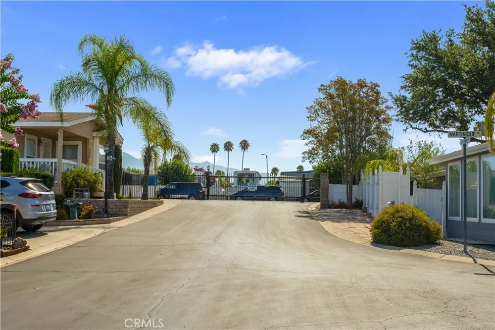 1406 Tobago Drive Hemet, CA 92543