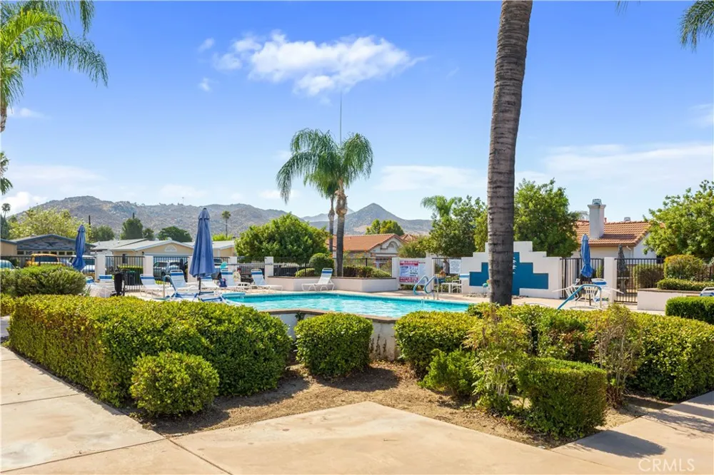 1406 Tobago Drive Hemet, CA 92543
