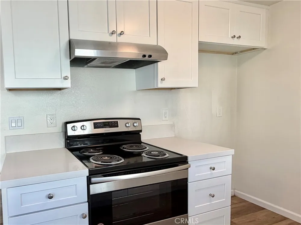 23216 Orange Ave #7 Lake Forest, CA 92630
